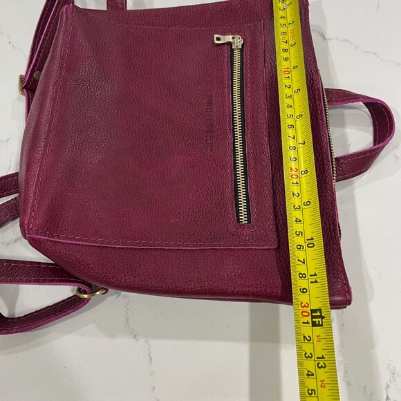 Portland Leather 'Almost Perfect' Tote Backpack Small Burgandi leather - Picture 9 of 10
